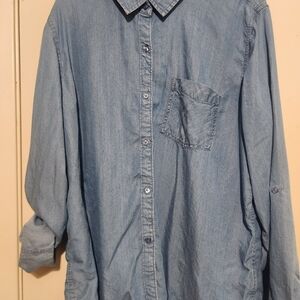 Time & Tru Women's Blue Denim Long Sleeves Button Down Shirt XXXL (20) B 51"